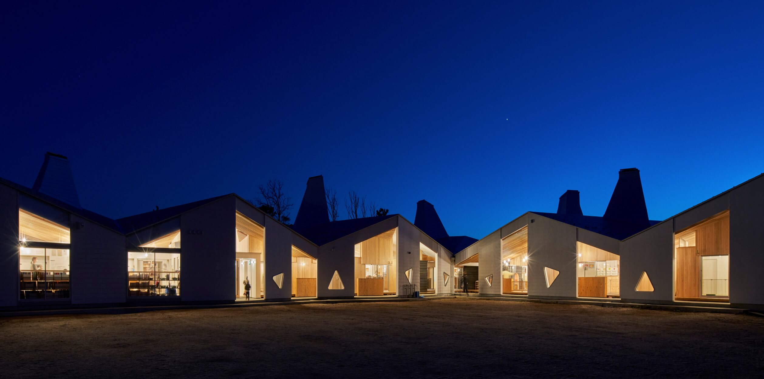 Takeru Shoji Arquitectos, Japón