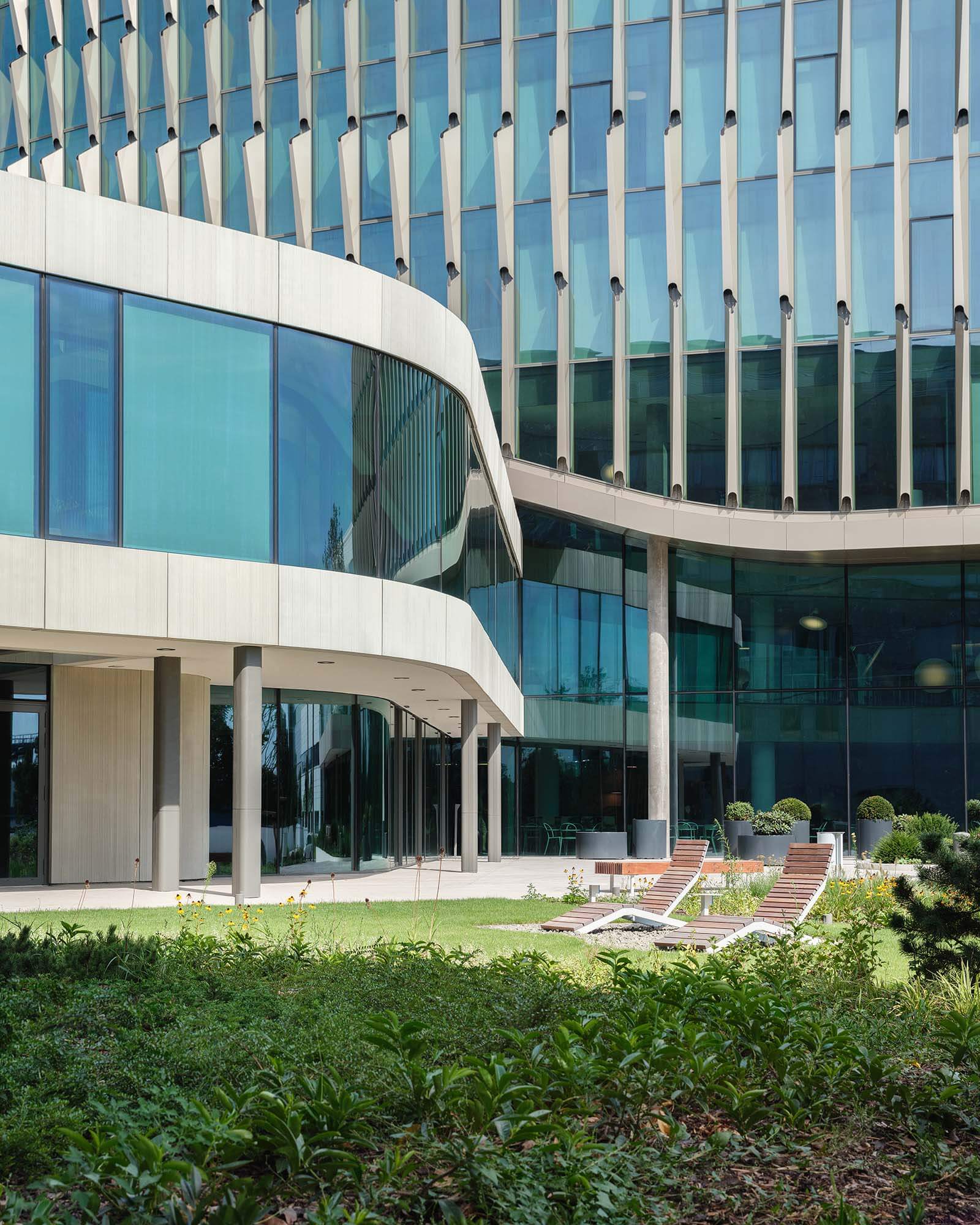 Richter Gedeon Headquarters, Zoboki Design & Architecture