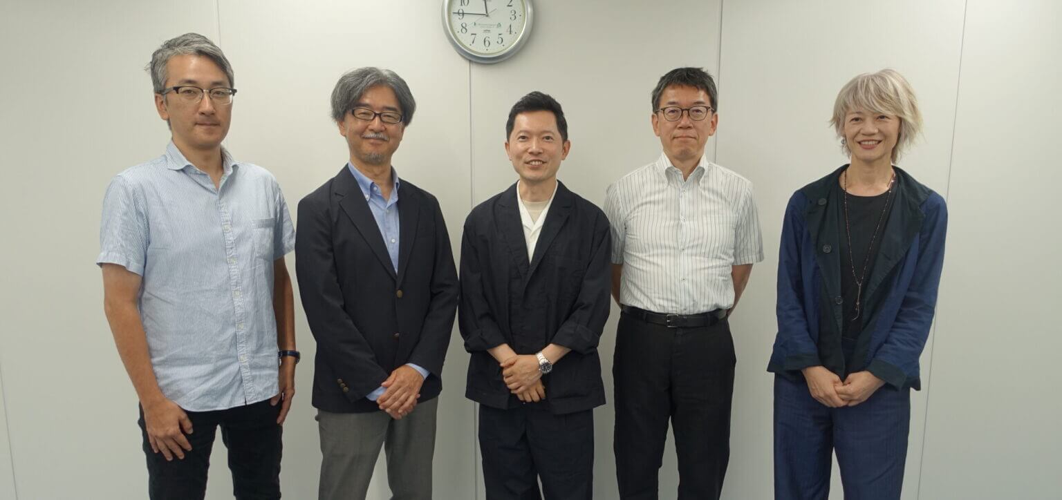 左から竹中工務店の荒川氏、野口氏、今福氏、尾関氏、吉岡氏