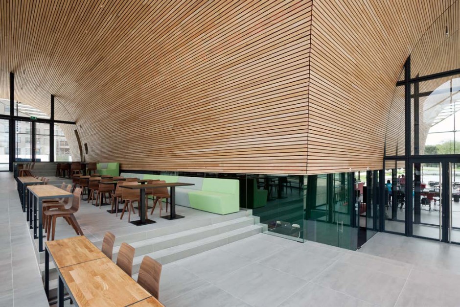 Erasmus University Rotterdam Student Center / Erasmus Paviljoen