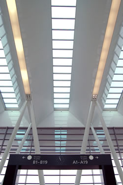 Tierney Clark Award Goes to Budapest Ferihegy Airport’s SkyCourt