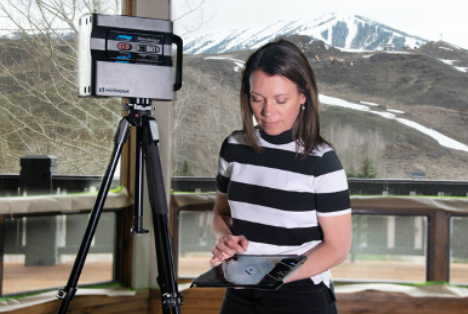 Elizabeth Ellis with Matterport camera