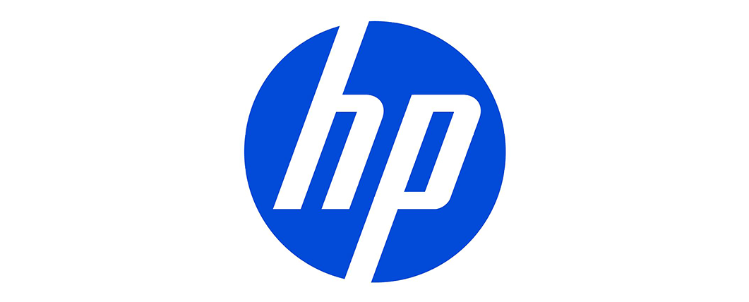 薄いグレーの背景に、ヒューレット・パッカード（HP）のロゴを表すモダンなフォントの青い円形と小文字の白いhpの文字。.